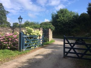 Entrance to Lower Marsh Farm
