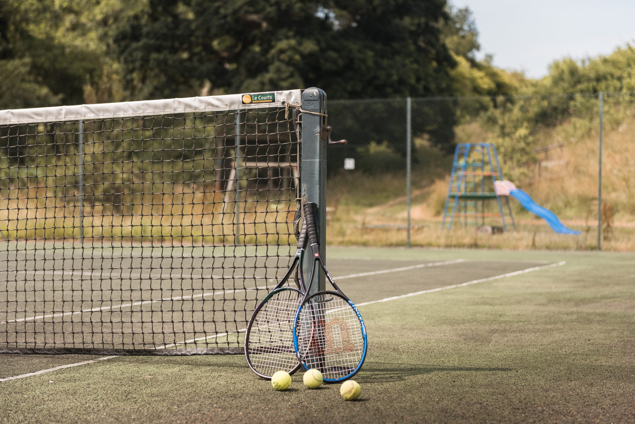 Tennis lessons for children over summer holidays