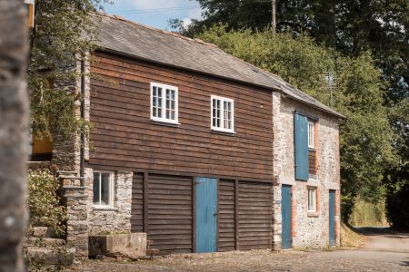 Bulrush Barn