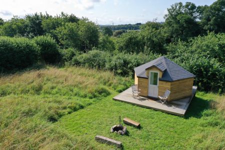 Set in a traditional meadow with tranquil rural views. Fully insulated and dry