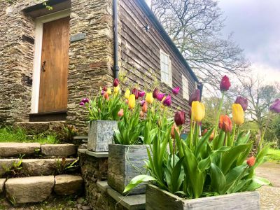 Entrance to Bulrush Barn