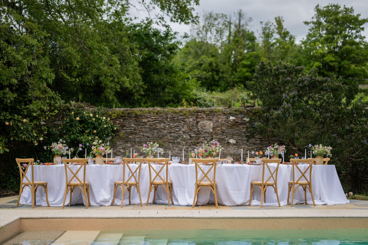 Pool side wedding in Cornwall