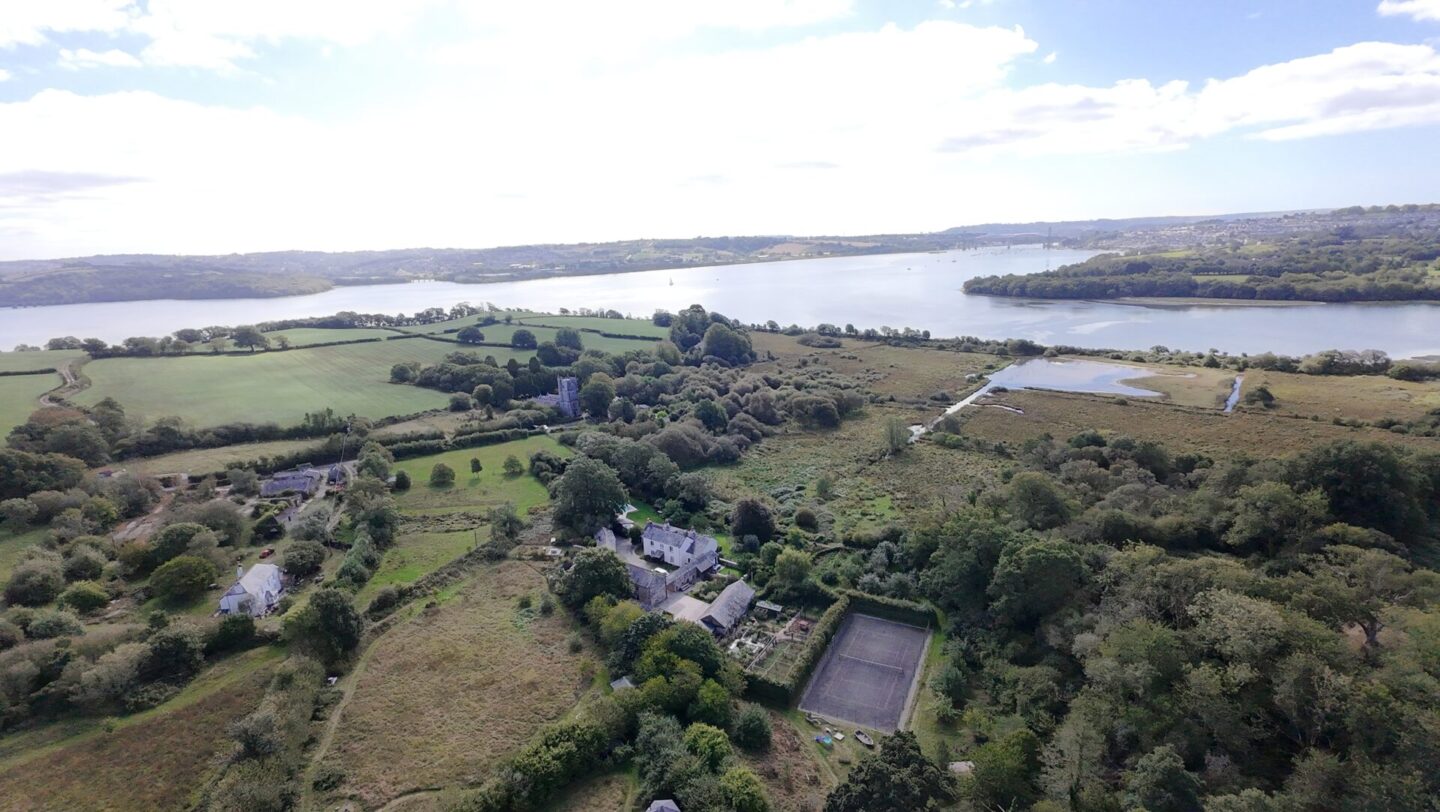 Lower Marsh Farm - Holidays, Weddings, Retreats